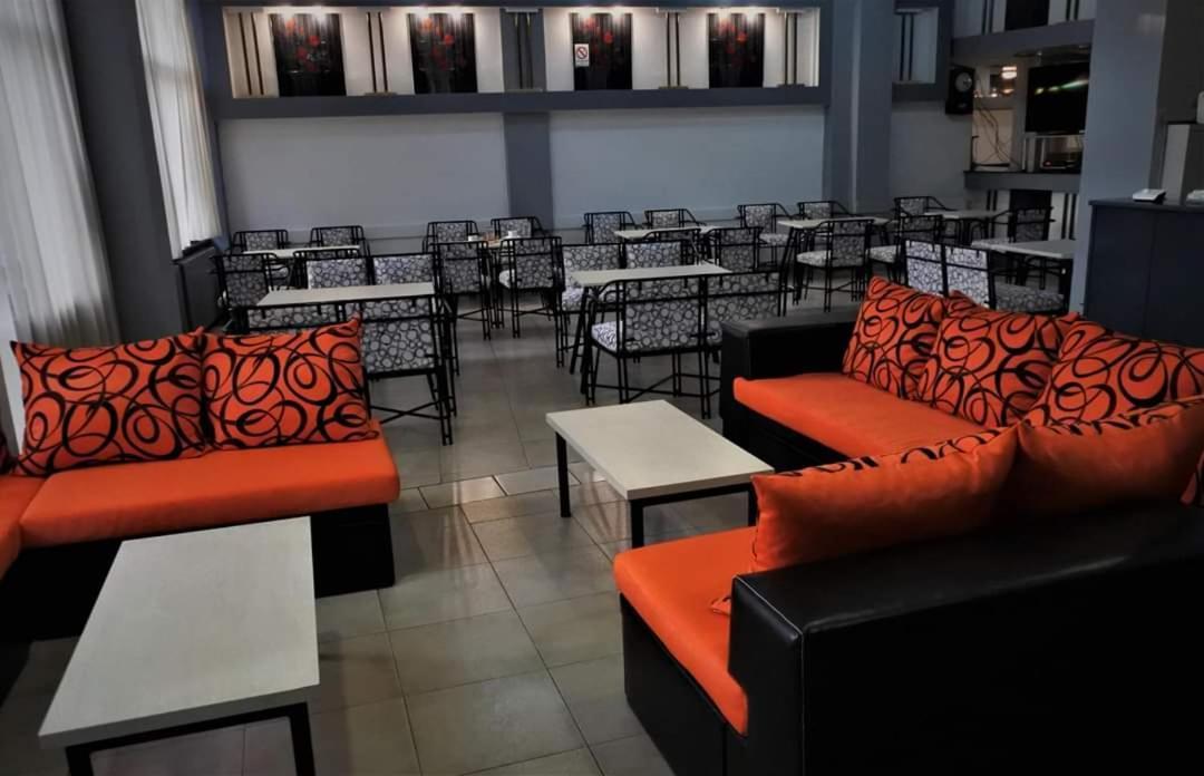 Hotel Elena Едеса Екстериор снимка